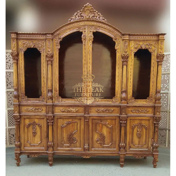 Regal Handmade Teak Almirah – A Blend of Tradition & Luxury